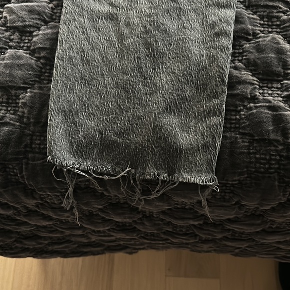 Madewell Perfect Vintage Straight Jean - Picture 4 of 5